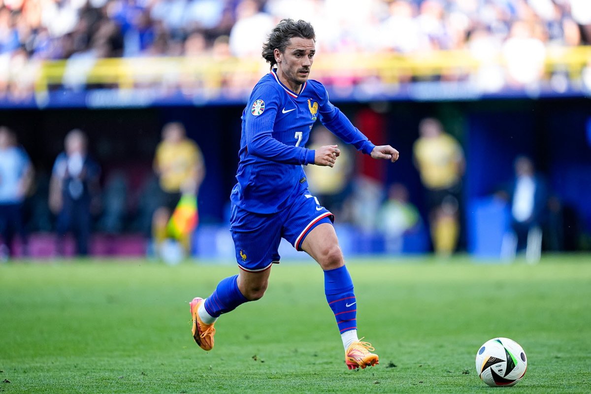 mathis_football's tweet image. Selon vous, Antoine Griezmann 🇫🇷 va-t-il être décisif face à la Belgique 🇧🇪 ? #TeamOM #FRABEL 

💙 LIKE POUR OUI 

🔄 RT POUR NON