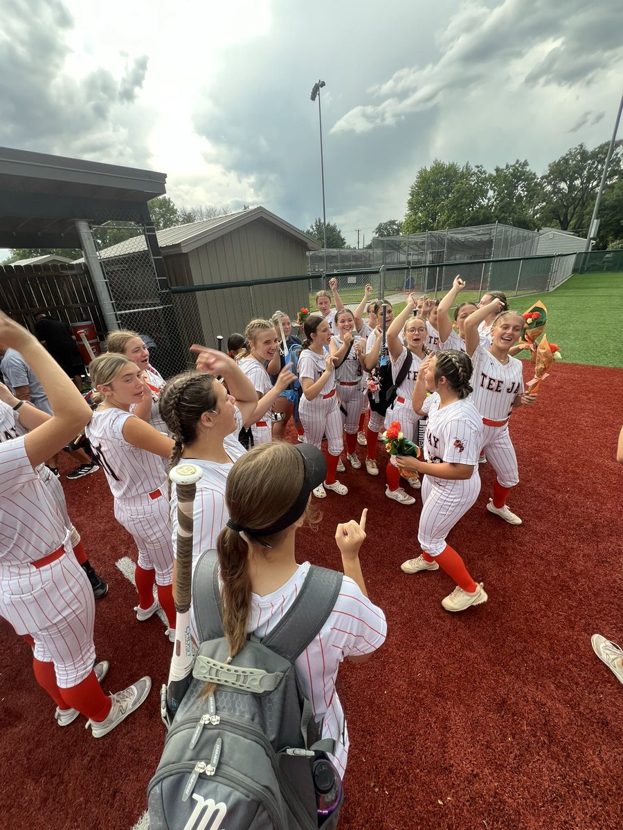 TJ Softball tweet media