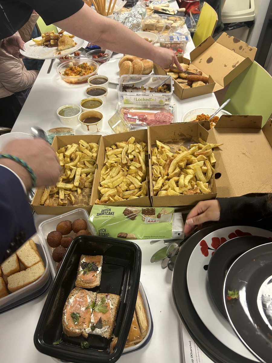 Gemma Kharas tweet media