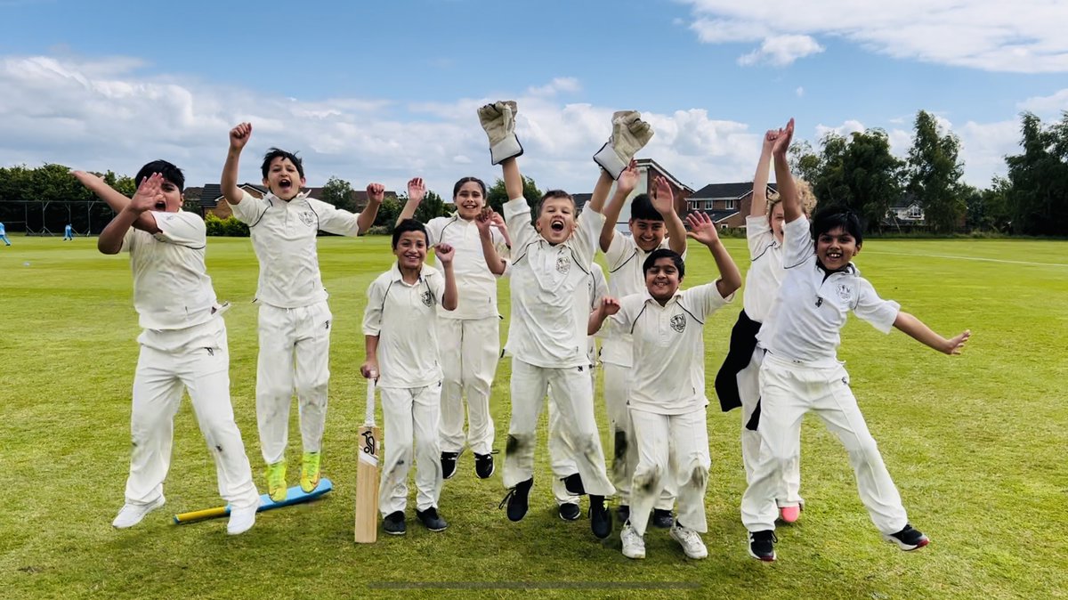 Our mixed cricket team took part in the Bolton Finals with seven other schools. On the day our team played 4 games, winning all 4 spectacularly. This means they have the opportunity to represent Bolton at the Lancashire Games!