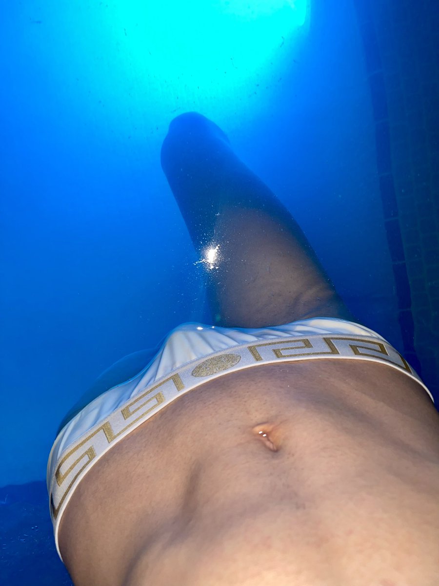 Adonis0901's tweet photo. I'm not here for long,
Catch me or I go Houdini.
#flexspa #az #phoenix #twink #gay https://t.co/0cmQXSNSvS