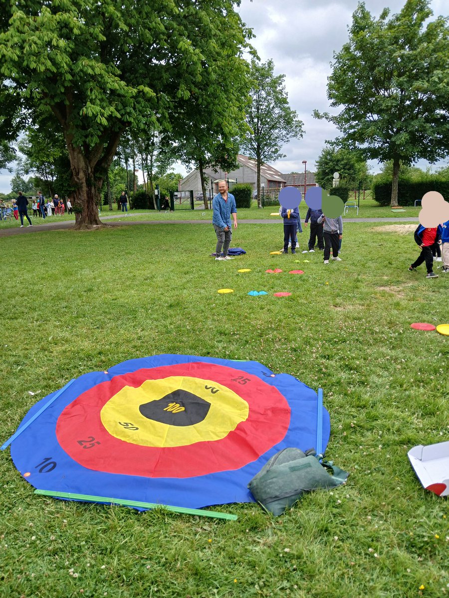 Ecole Raymond Queneau tweet media