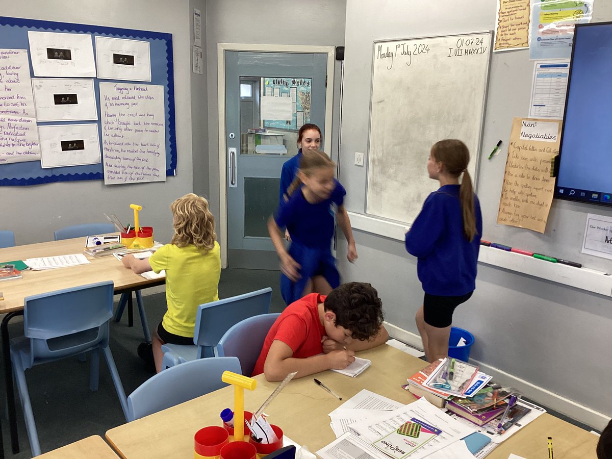 WestcottPrimary's tweet image. 5JF have been getting creative for Create Week. We have performed gymnastics, written some inspirational speeches and even written, directed and presented our own plays! #Westcottenrichment #Createweek