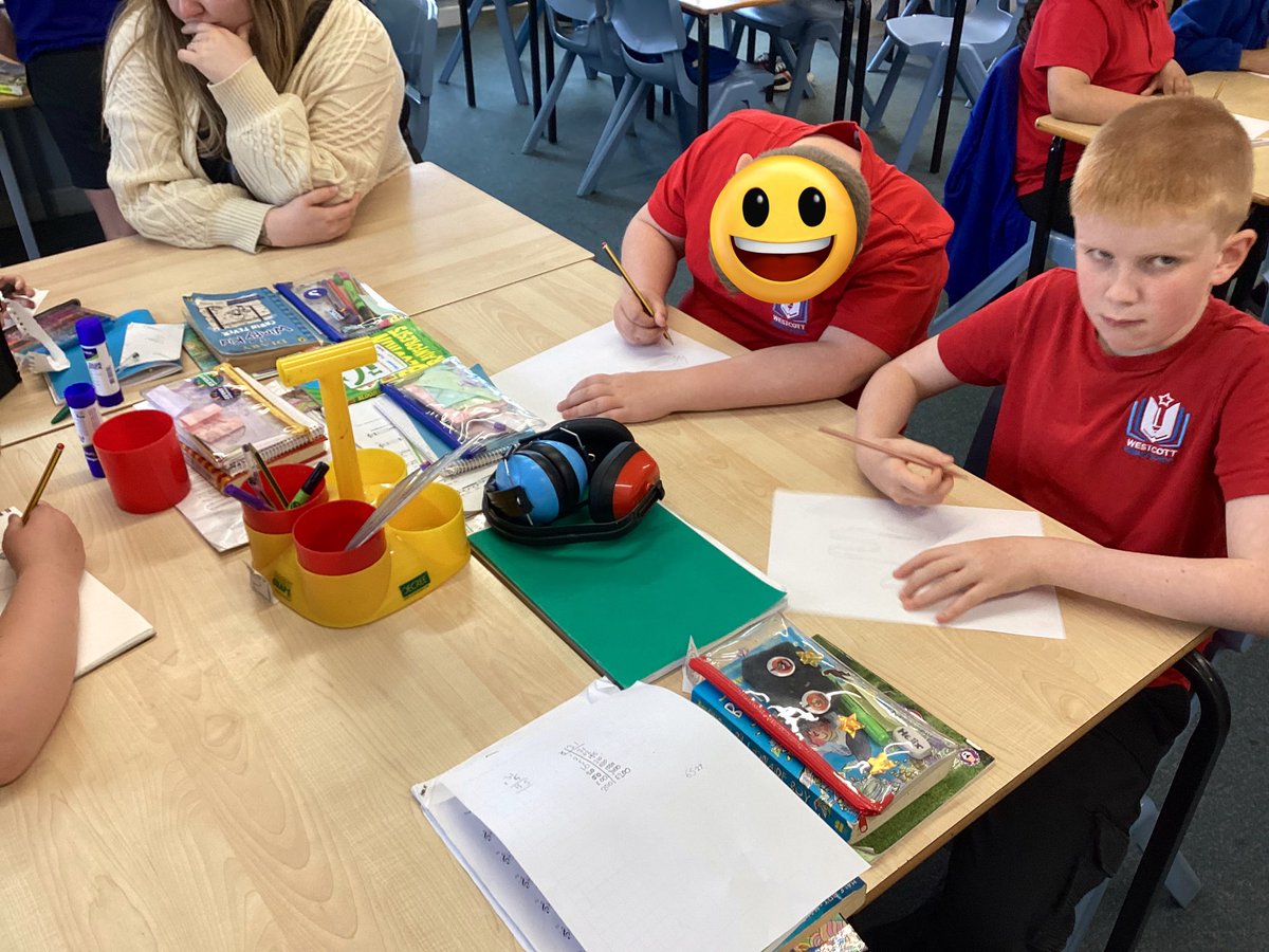 WestcottPrimary's tweet image. 5JF have been getting creative for Create Week. We have performed gymnastics, written some inspirational speeches and even written, directed and presented our own plays! #Westcottenrichment #Createweek