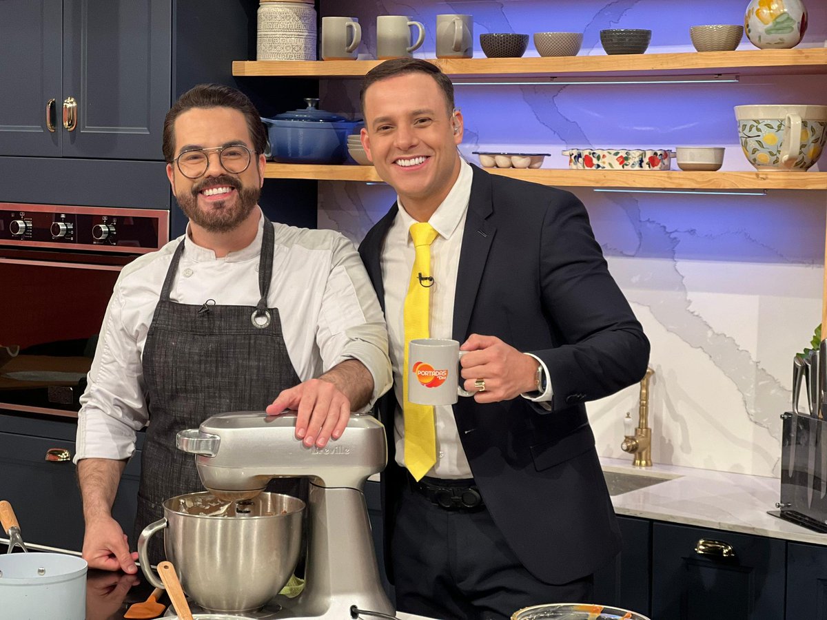 ¿Tienes ganas de comer algo dulce 😋? <a href="/waltkovacs/">Walter Kovacs</a> nos enseñará a preparar una marquesa de dulce de leche y arequipe 🤤 Dale ❤️ mantente al pendiente de nuestra transmisión online por #VenevisionPlay 📱 get.venevisionplay.com