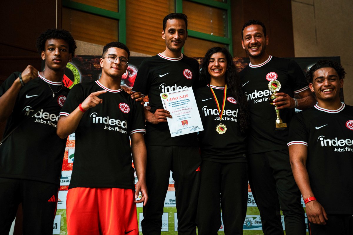 Eintracht_eV's tweet image. 🥊 Bei den deutschen U19-Meisterschaften im Boxen können vier Eintrachtler:innen vollends überzeugen 👏

Zum Nachbericht: 
🔗 go.eintracht.de/aVPVxW

#SGE #Boxen