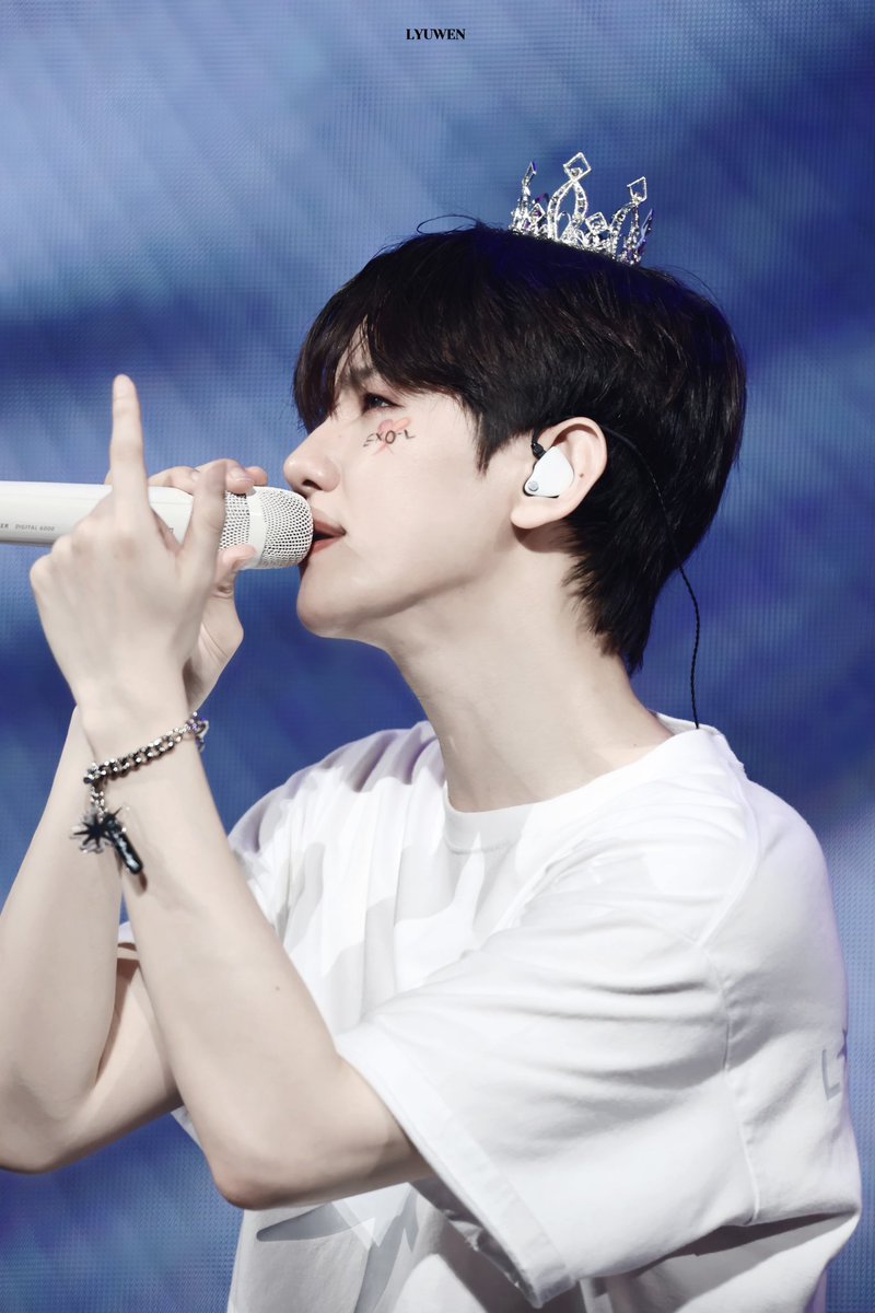 240629
#BAEKHYUN #백현 <a href="/B_hundred_Hyun/">Baekhyun_EXO</a>