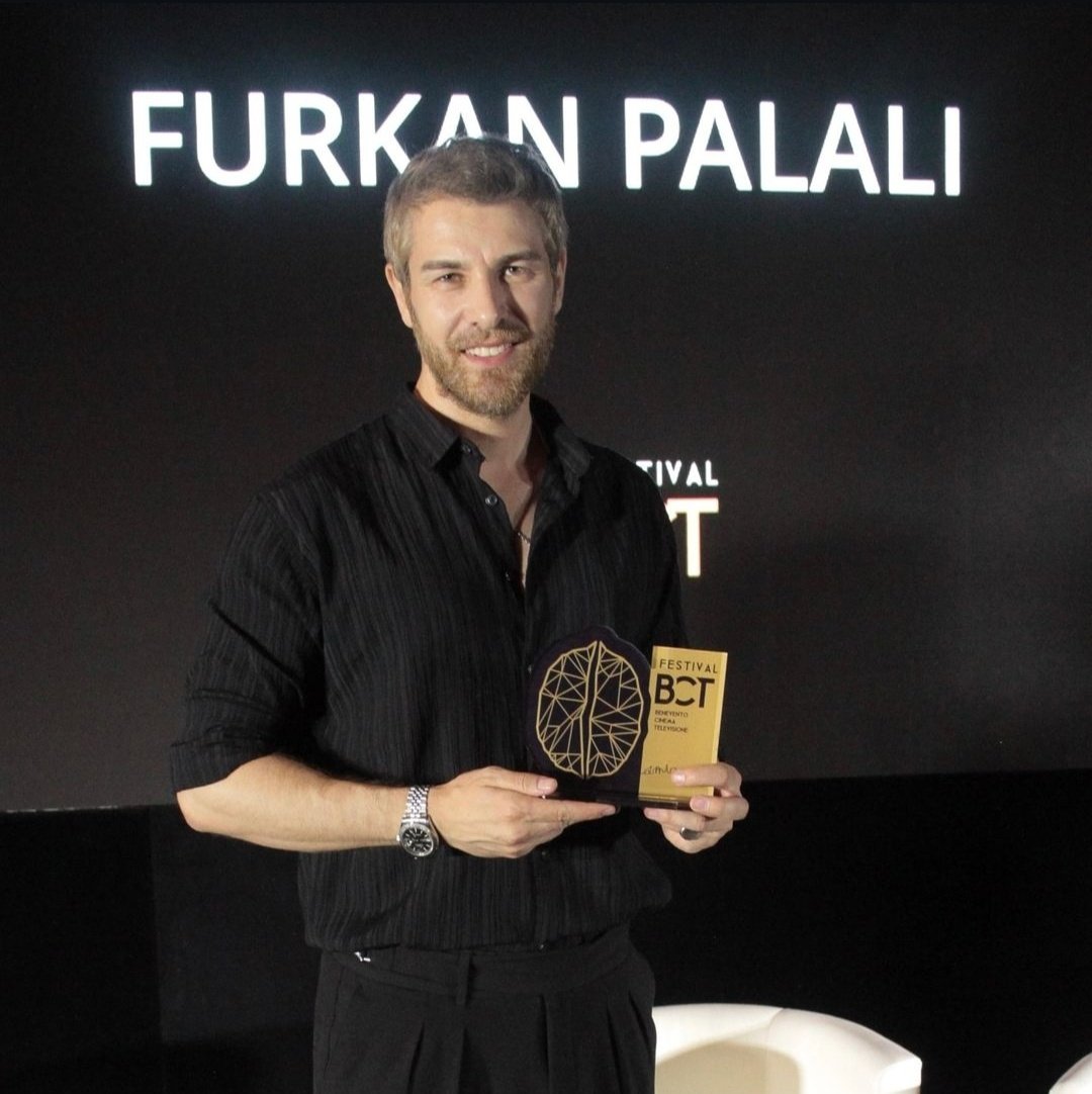 nurana_ismail's tweet photo. Gurur tablosu ✨

#FurkanPalalı @fpalali 🤍 https://t.co/sdUOY4sszu
