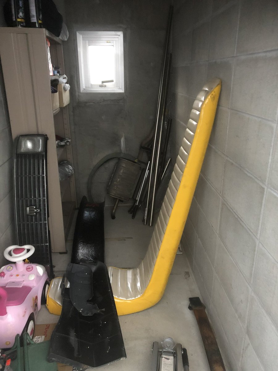 gt380用シート120cm売りです
鉄板ベース、補強折れなし
6万
取りに来てもらうか着払いでお願いします