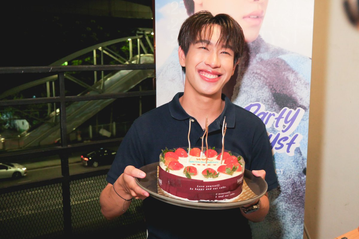 [ 29062024 ] Project #MUKBANGWITHPLUEMTYST 💙

🎀 ภาพบรรยากาศงาน Mukata Party With Pluemtyst 25th ฉลองวันคล้ายเกิดคุณปลื้มปีที่ 25 ด้วยกัน 🦋

— link ภาพคู่กับเจ้าของวันเกิดคนเก่ง 🎂
drive.google.com/drive/folders/…

#25THPLUEMTYST 𐙚
#Pluemtyst , #SoProudofPluem