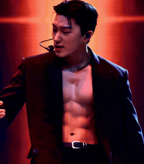 AboutMusicYT's tweet photo. Happy 25th birthday to ATEEZ' San! https://t.co/qmTpU798XW