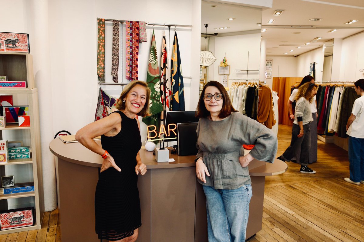 Mairie17's tweet image. 🛍️#Commerces | Merci à l'ensemble des participants de la première édition de "Vis ma Vie de Commerçant !" Nos commerçants ont pu montrer leur passion et partager leur quotidien avec les habitants.

Une expérience enrichissante pour tous !😍