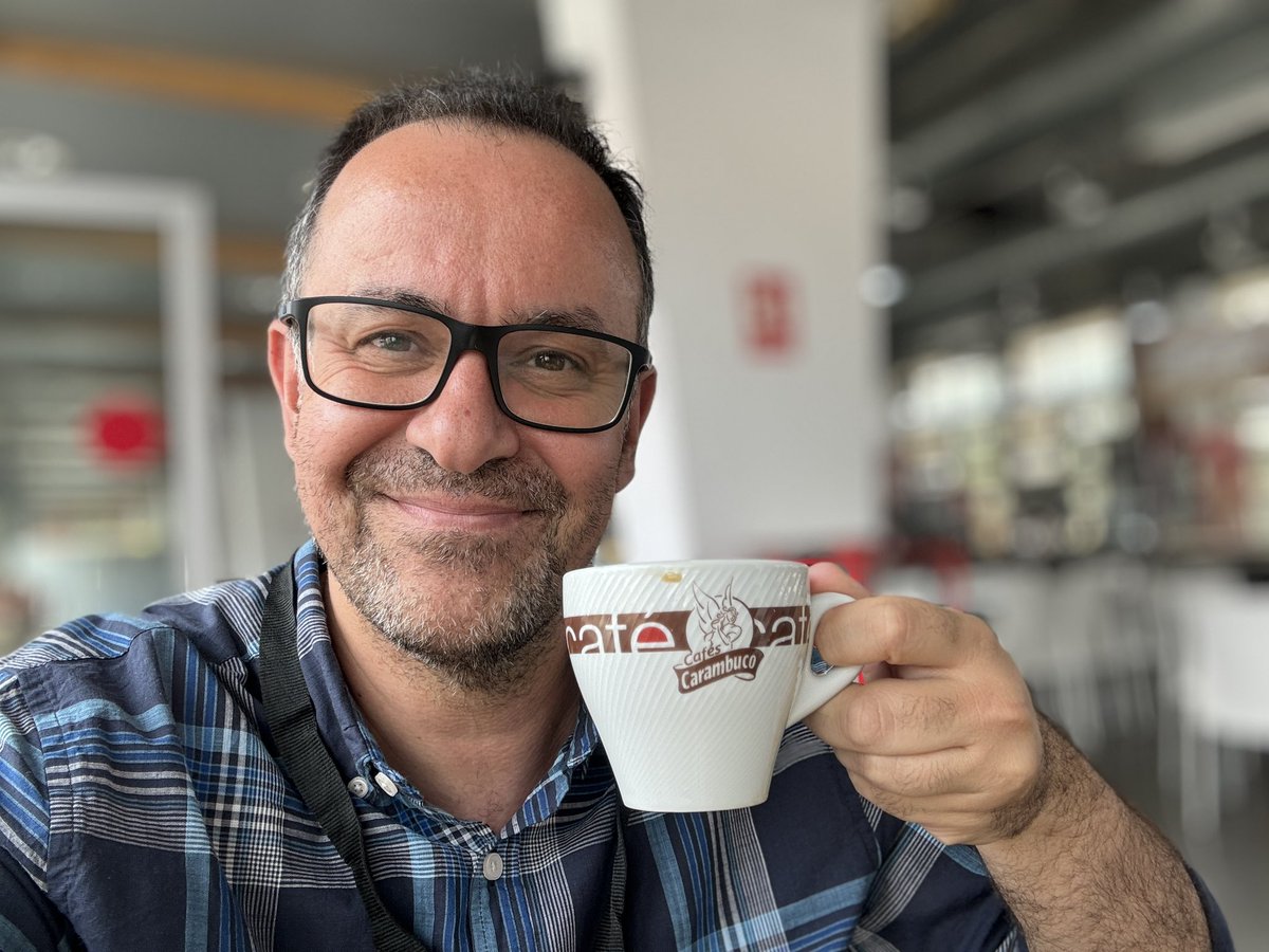 Finalizó el XV Congreso Español de Sociología de la <a href="/FES_Sociologia/">FES Sociología</a> en la <a href="/pablodeolavide/">Pablo de Olavide</a>. Deseo destacar la excelente organización y el altísimo nivel visto en las mesas y ponencias. Un agradecimiento muy especial al Comité de Investigación 18 <a href="/CulturArtesFES/">CI Sociologia de la Cultura y de las Artes • FES</a> 
Nos vemos en el