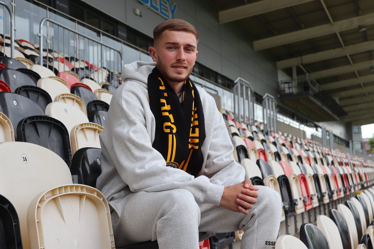 Newport County tweet media