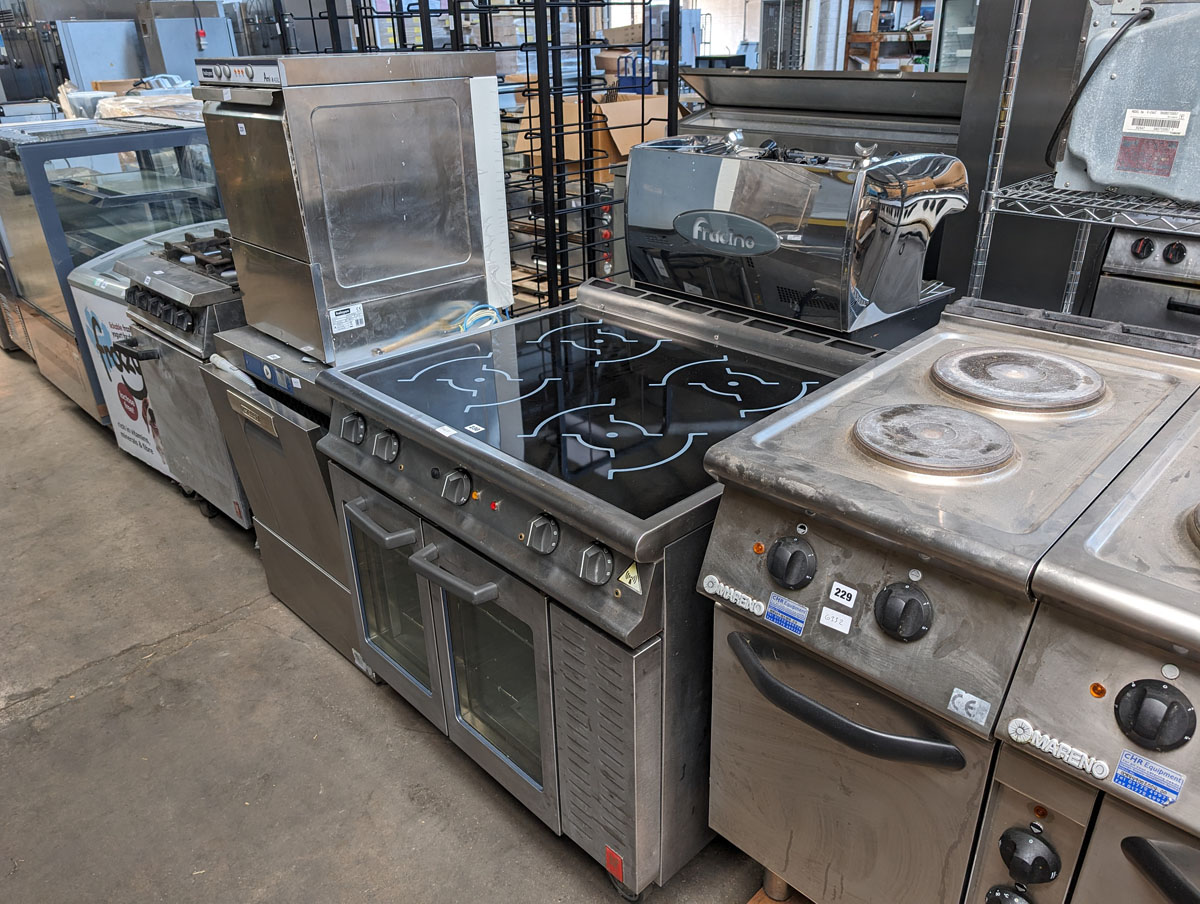 Dishing up our July Commercial Catering Equipment Auction
Ending - Wednesday 10th July 2024 from 11am
peacockauction.co.uk
#bakerymachines
#commercialkitchenequipment
#cateringequipmentsupplies
#cateringequipmentsuppliers
#cateringequipmentforsale
#usedcateringequipment