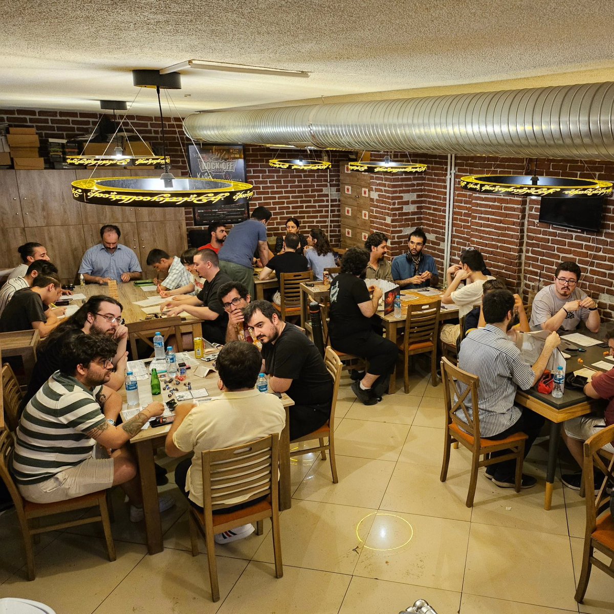 Dolu dolu bi etkinliği geride bıraktık!
Tüm maceracılarımıza ve GM'lerimize çok teşekkür ederiz.

Yepisyeni sistemler denediğimiz, denerken eğlendiğimiz bi sonraki etkinliklerde görüşmek üzere ❤️