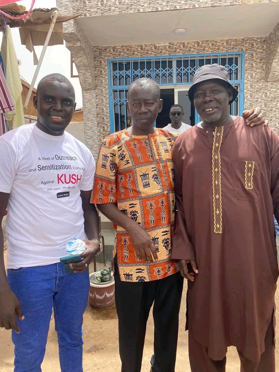 Alpha MK Lowe tweet media