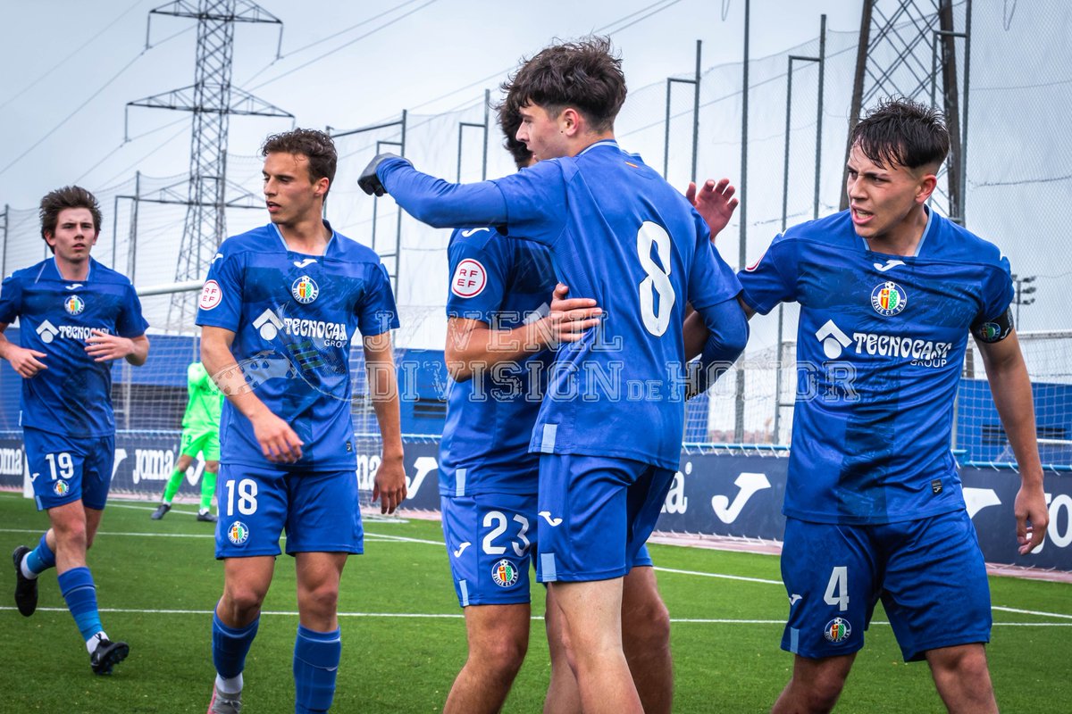 JuvenilDH's tweet image. 📝 El Getafe asegura su futuro 🆙

🖐️ Cinco juveniles de la cantera azulona 💙 formarán parte del filial 🔝 de cara a la temporada que viene 🔜

🔗juvenildivisiondehonor.com/el-getafe-aseg…

#LaBase 💙 #JuvenilDH 👟 #DH5 🏆