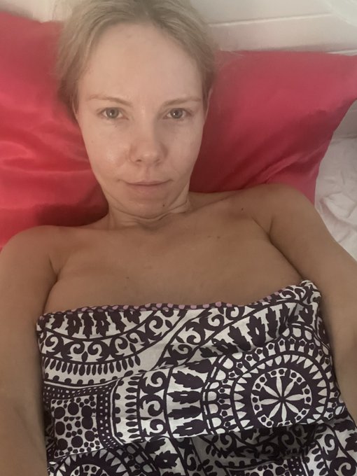 Angel or devil ?   https://t.co/5hLctbS4o3 https://t.co/D3G4BoblDe