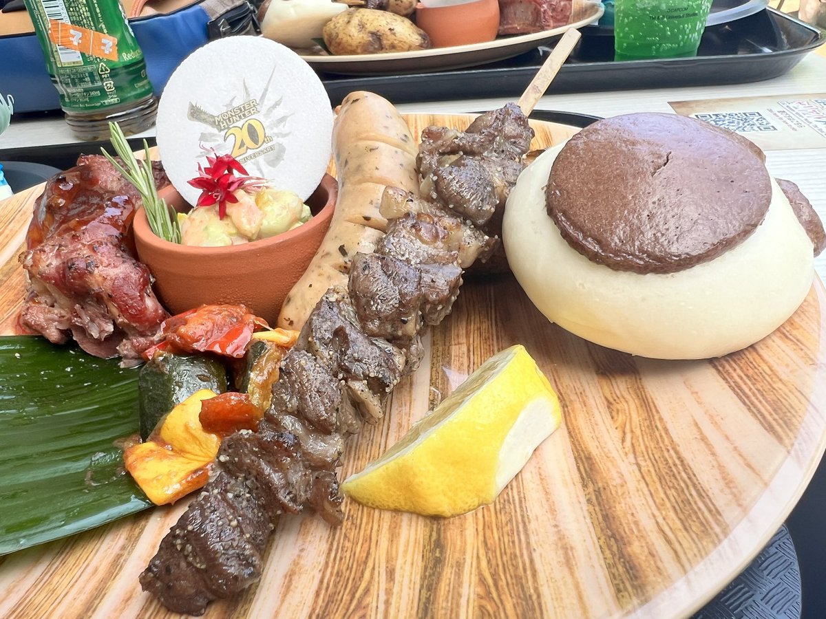 mik4n_Q's tweet photo. えー無事帰宅でございます。
大阪旅行すごーく楽しめたしいい息抜きになりました。明日からまた仕事頑張ります https://t.co/WTuOqy8CtW
