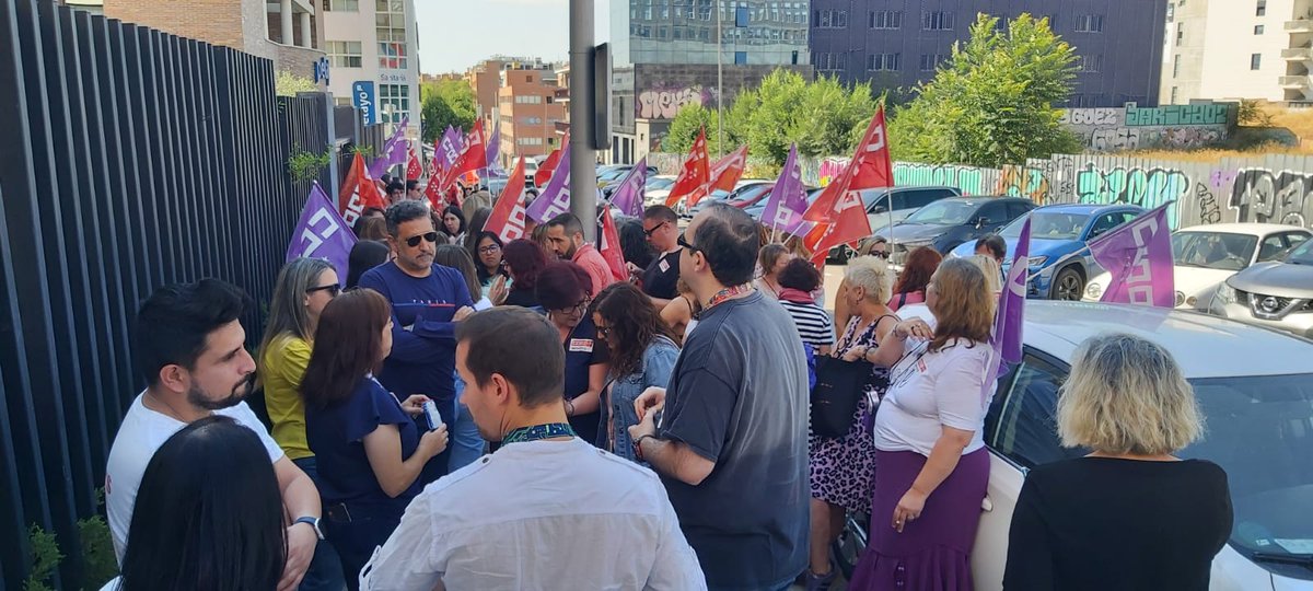 CCOOlineamadrid's tweet photo. @NTTDataSpain escucha #LineamadridEnLucha #HuelgaLineamadrid @Lineamadrid  @Madrid https://t.co/FfAYTLm55j