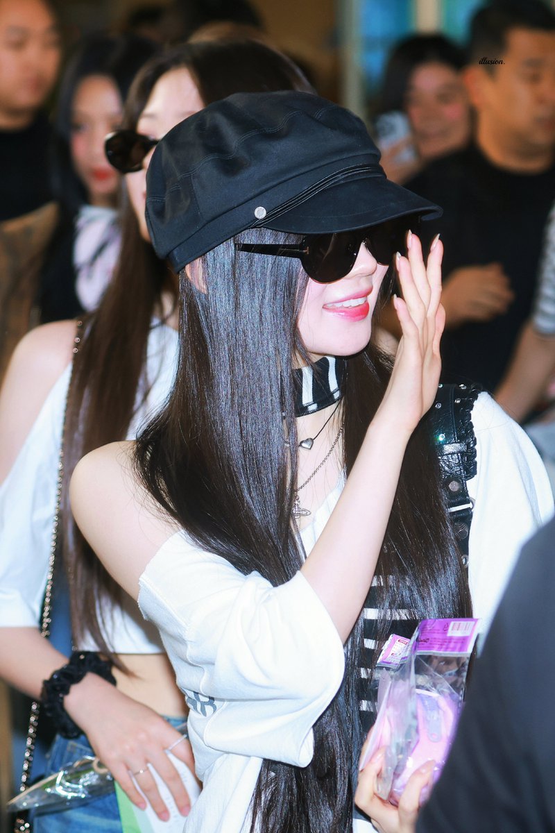 enami0417's tweet photo. 240701

#BABYMONSTER #베이비몬스터 #ASA #ENAMIASA #아사 https://t.co/8SZwbKX0s3