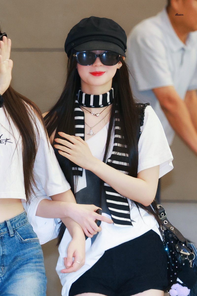 enami0417's tweet photo. 240701

#BABYMONSTER #베이비몬스터 #ASA #ENAMIASA #아사 https://t.co/8SZwbKX0s3