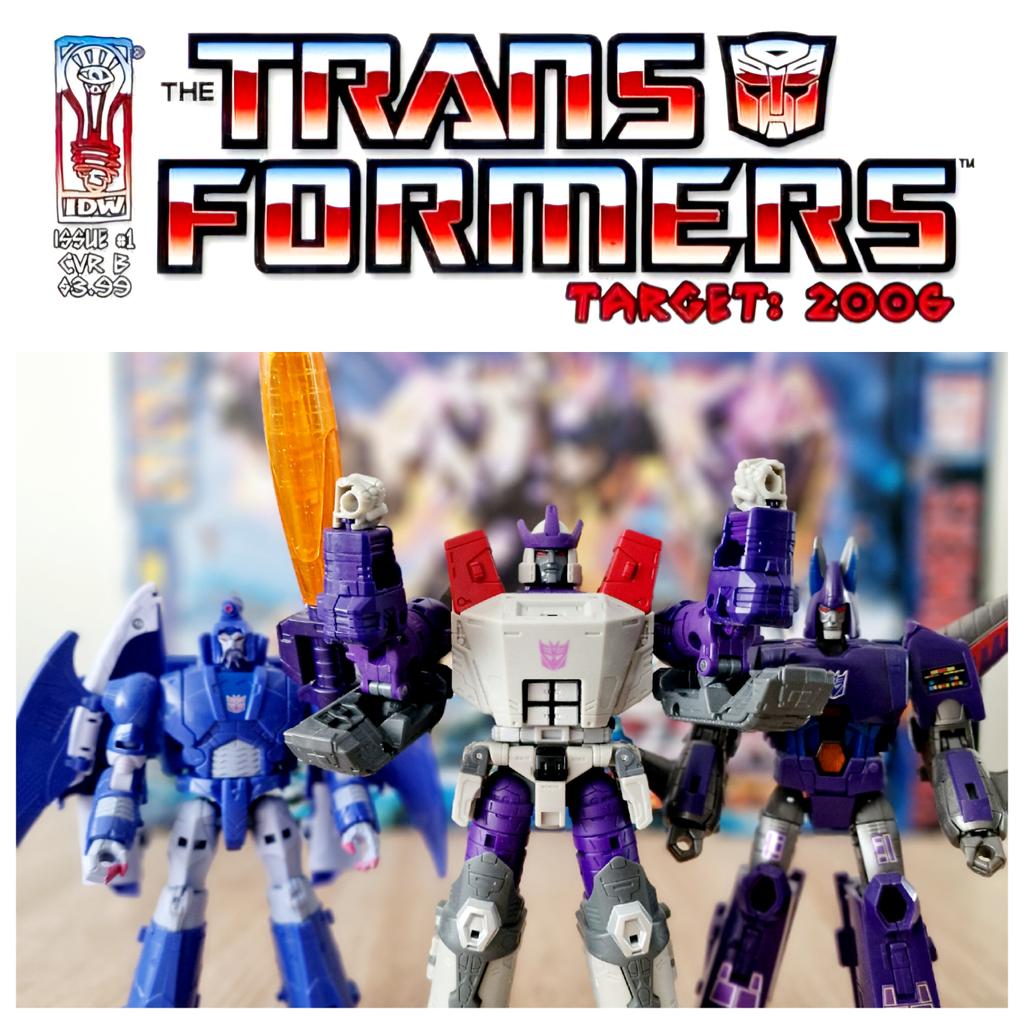 Andy_TFtheShow's tweet image. Target: 2006

Transformers Generations Selects Galvatron, Selects Cyclonus and SS86 Scourge. My own little homage to an iconic image from my childhood. Credit to writer @SimonFurman3 and art Jeff Anderson!

#transformers #toyphotography #generation1 #hasbro #marvelUK #generations