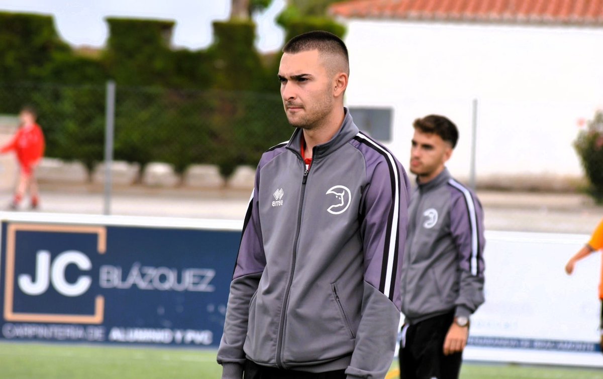 Unionistas de Salamanca CF tweet media