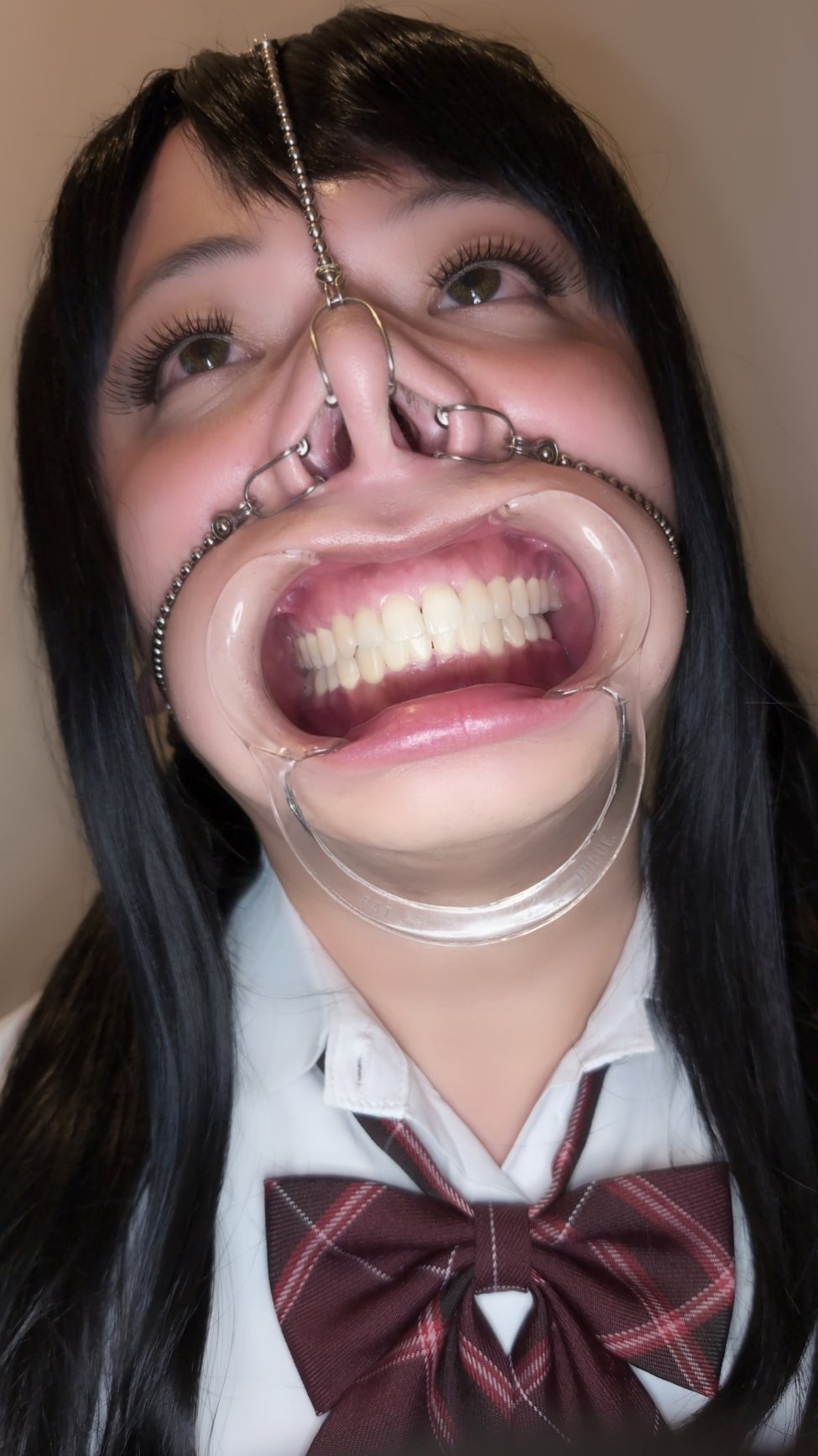 女装　　鼻フック 