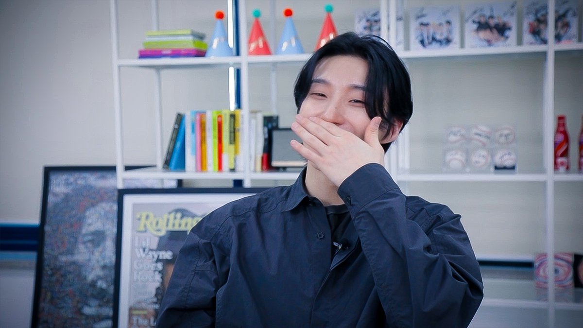 'Man on the moon' Documentary Ep.2

#방용국 #정대현 #유영재 #문종업 
#BANGYONGGUK #JUNGDAEHYUN 
#YOOYOUNGJAE #MoonJongUp 
#Man_on_the_moon #Documentary 

📺youtu.be/QU9sEput1Zw