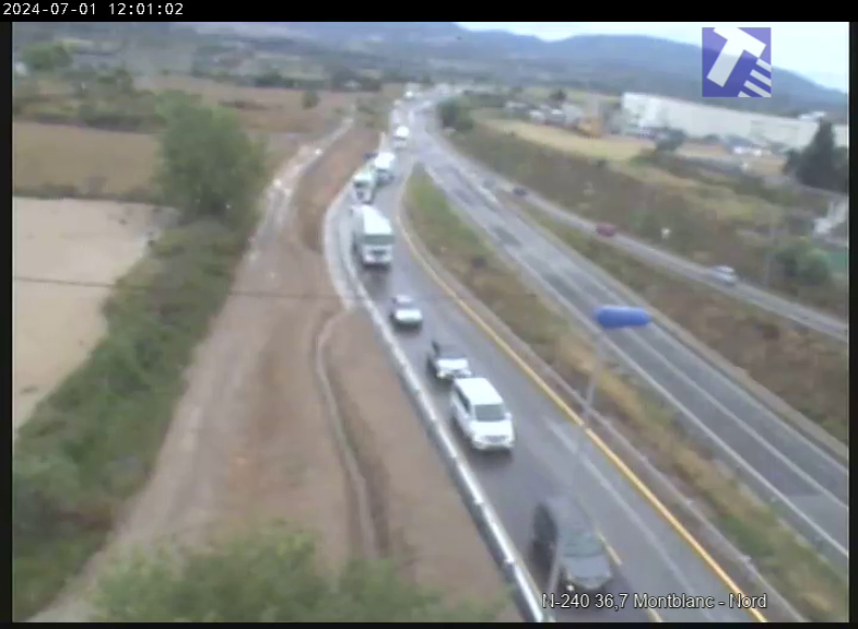 transit's tweet photo. 🚧 Unes #obres a l'N-240 a Montblanc provoquen afectació viària en sentit Vimbodí. https://t.co/Ao0gmlfnko