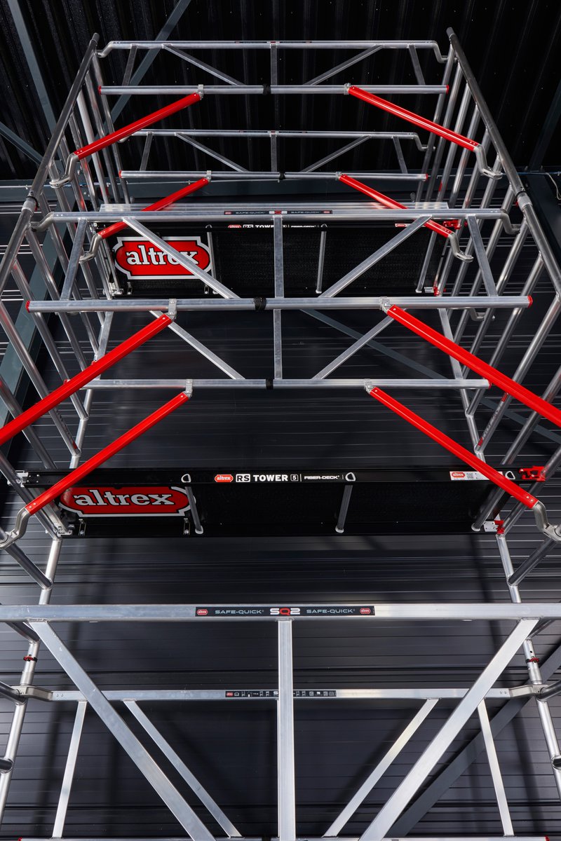 AltrexES's tweet image. ¿Lo más 🔝 en andamios? La gama RS TOWER 5 de Altrex! 💪🏻
Eleva tus trabajos a un nivel superior en calidad, seguridad y ergonomía 🚀