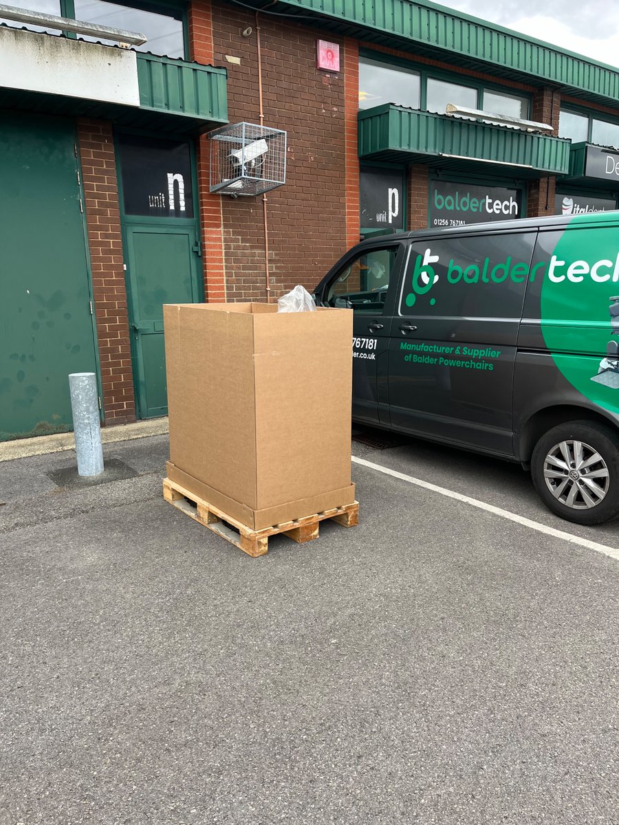 BaldertechUK's tweet photo. New arrival! ๐ฆ๐ณ๐ด The week is already off to a great start as weโve recently received delivery of a new Balder from our production facility in Norway ๐คฉ. Time to give it a PDI and ready for delivery to our customer. ๐จ๐ปโ๐ง๐ฆผ
#New #Powerchair #PDI #Baldertech https://t.co/Zpwm0vmOyH