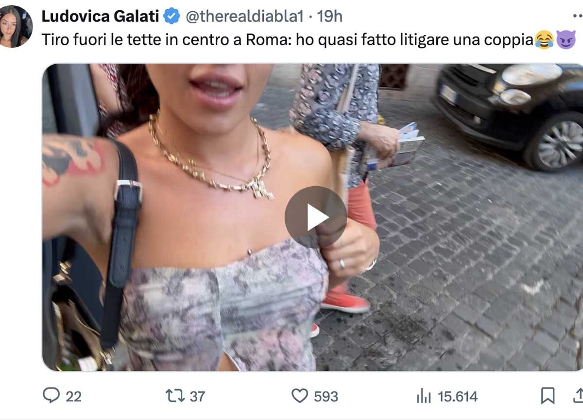 Fabio Carosi on X: Therealdiabla show: le “esce” nel centro di Roma,  scoppia coppia di turisti - Ludovica Galati, la creator estrema di  Onlyfans, si esibisce seminuda nel centro di Roma. E