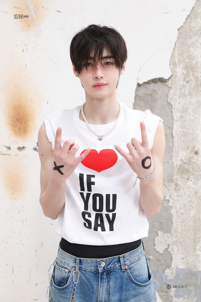 SoulliesPH's tweet photo. [WEVERSE] 010724

ENHYPEN
<ROMANCE : UNTOLD> Concept Photo
INCEPTIO Ver. Photo Sketch #JUNGHOOM CUT📸
 1/2

#ENHYPEN #엔하이픈
#ROMANCE_UNTOLD #EN_INCEPTIO https://t.co/JTpts0DxD7