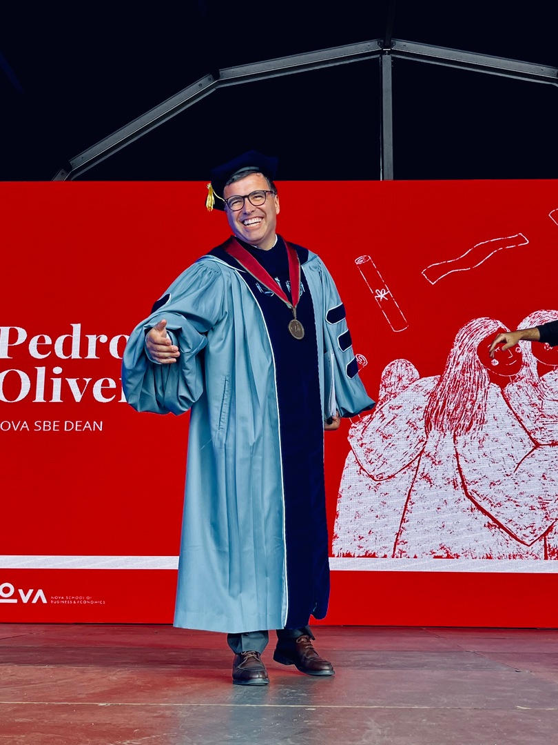 NovaSBE's tweet photo. Hats off to the #NovaSBE graduates!

Your hard work, resilience, and pursuit of excellence have led you to this glorious moment. Embrace the world with open arms and create a future that exceeds all expectations.
Congratulations, Class of 2024!

#MastersGraduation #MastersNovaSBE https://t.co/7UINZT1NF9
