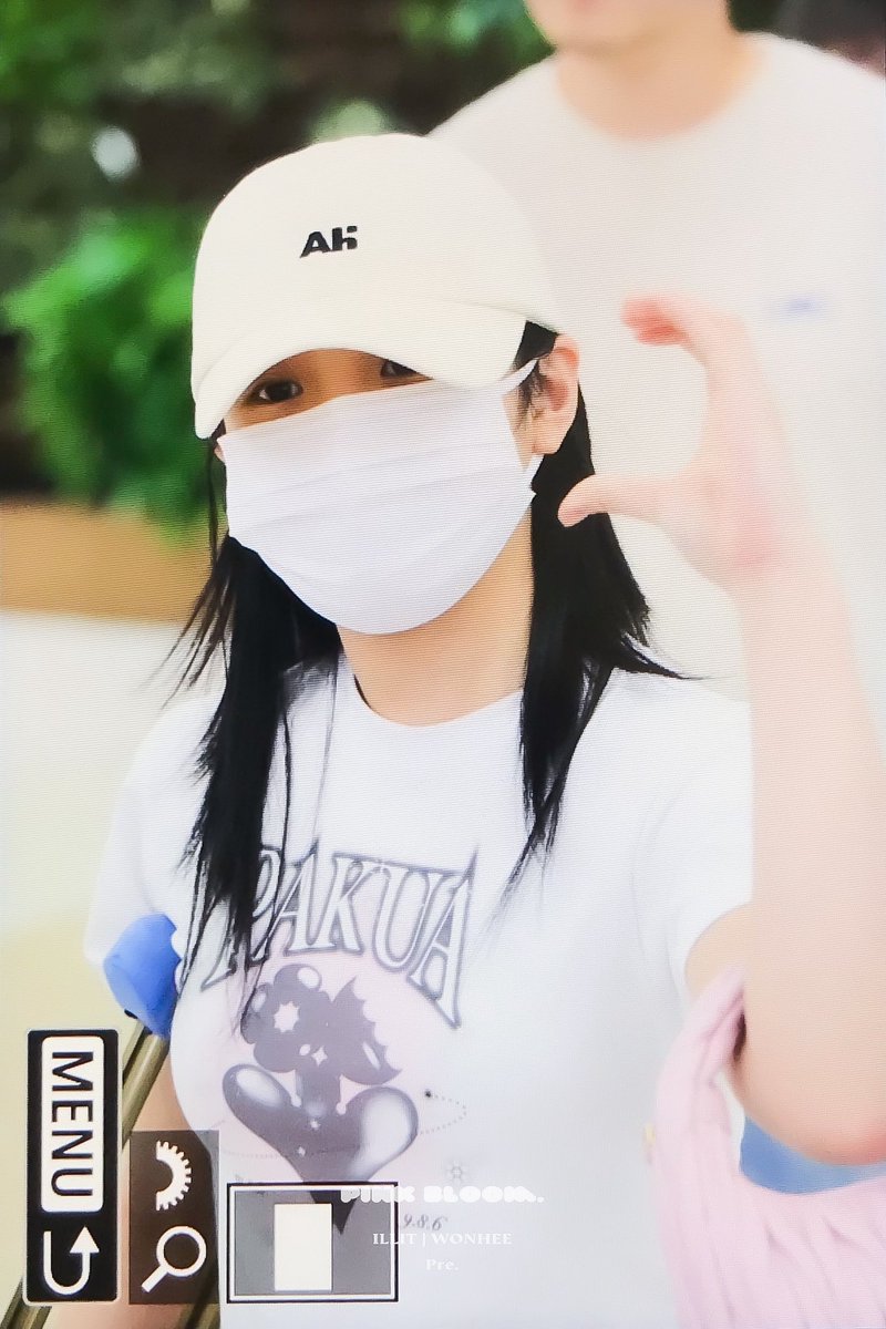 PinkBloom0626's tweet photo. 240701 #원희 #WONHEE #아일릿 #ILLIT https://t.co/D49tfmewlG