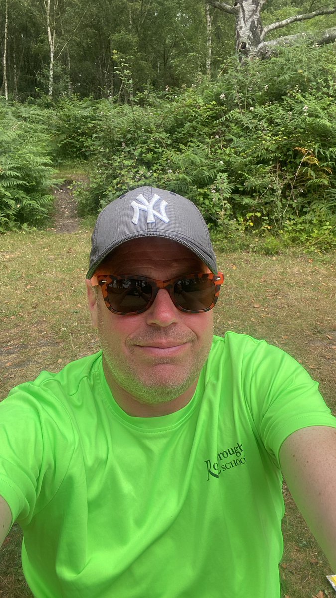 Rod_trips's tweet image. Everything is ticking over smoothly… Mr T is a happy leader!