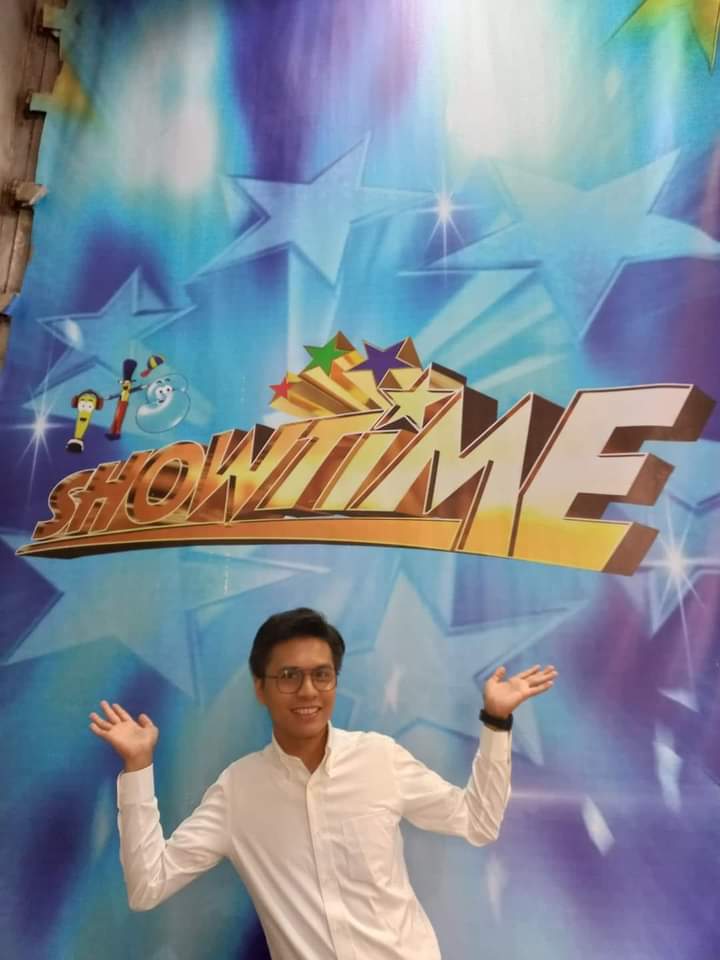 kim_idduri's tweet photo. ❤️‍🩹 Catch  Searchee  Adrianne Bong M. Alvarado   live na live sa It's Showtime  #EXpeciallyForYou #ShowtimeYourHappiness
Subscribe, follow and watch us LIVE Monday to Saturday 12nn
https://t.co/R1TrAnHu69
https://t.co/xKRtEOQF8o
https://t.co/NF5s6qkgxx

#ItsShowtime #searchee https://t.co/Ocu9QR3YL4