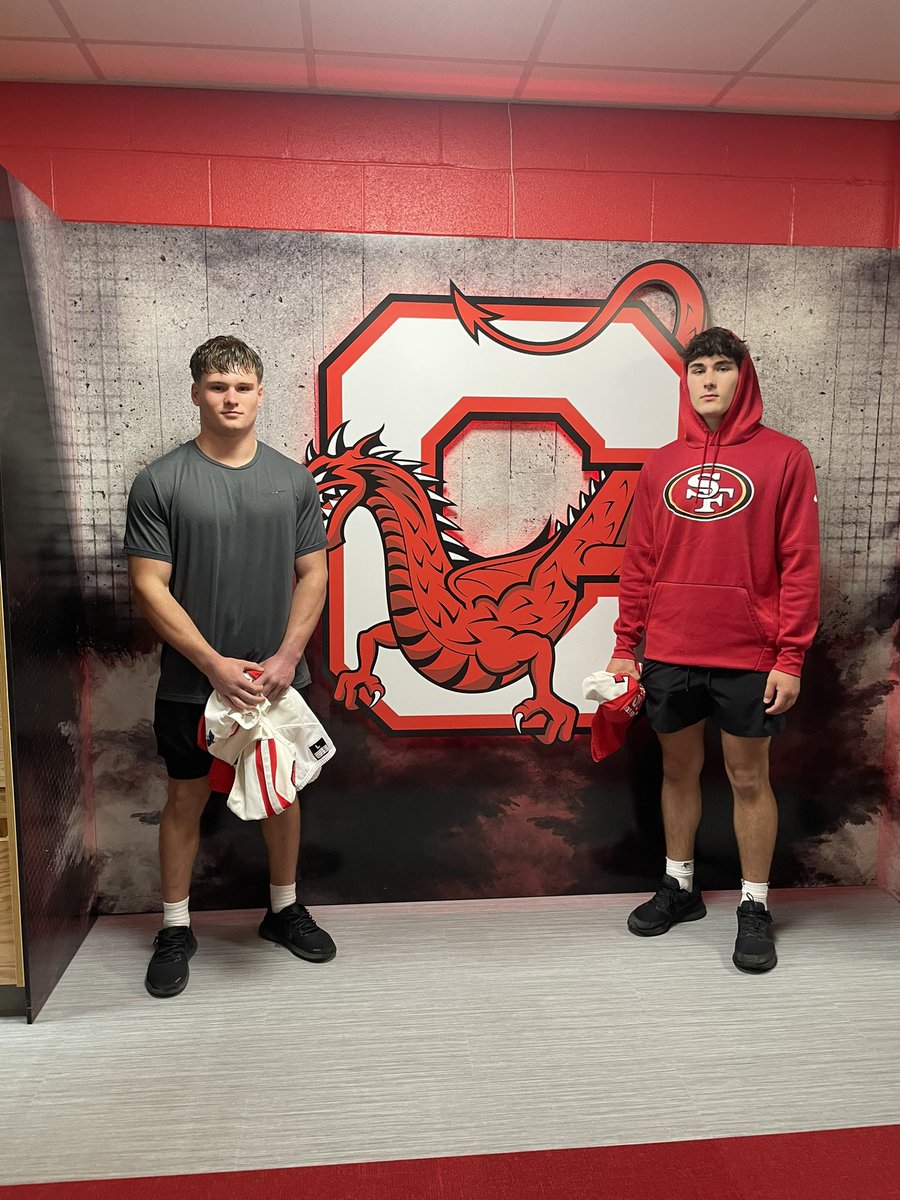 ajficarra2's tweet photo. Had an awesome time at the Cortland elite football camp this weekend, thank you @_CoachFitz @TajamirTorres! Looking forward to visiting again and learning more about Cortland! https://t.co/1mYysl2yVs