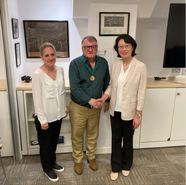 Last week, our Founding Director, Stephen Hodder, attended his final meeting as Chair of the Construction Industry Council’s Climate Change Committee. This also concluded six years of engagement with the CIC.