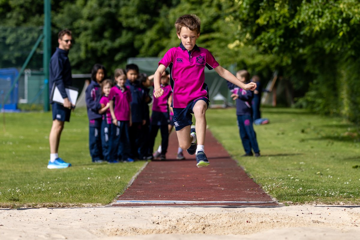 FettesPrep's tweet image. Sports Day was the first event of our action-packed last day of term! It also represented the last chance for pupils to gain vital House points in the race to be crowned House champions for the year.  🏅👏🐝
See all photos here: bit.ly/3xuEFJ3