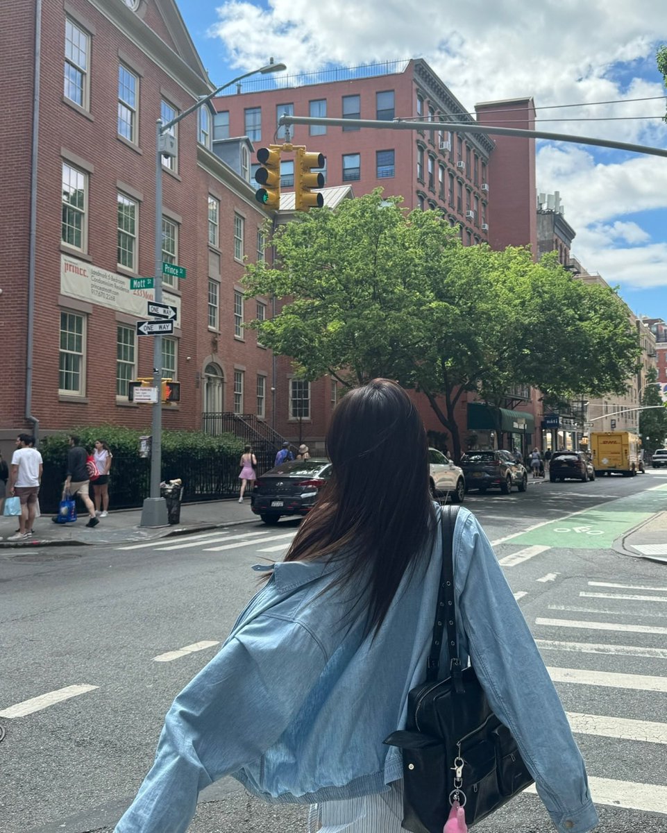 Lianthe. tweet media