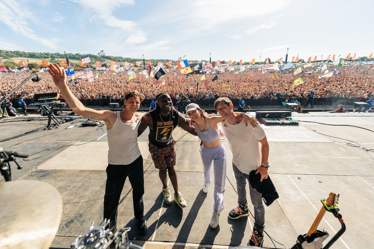 Bloc Party tweet media