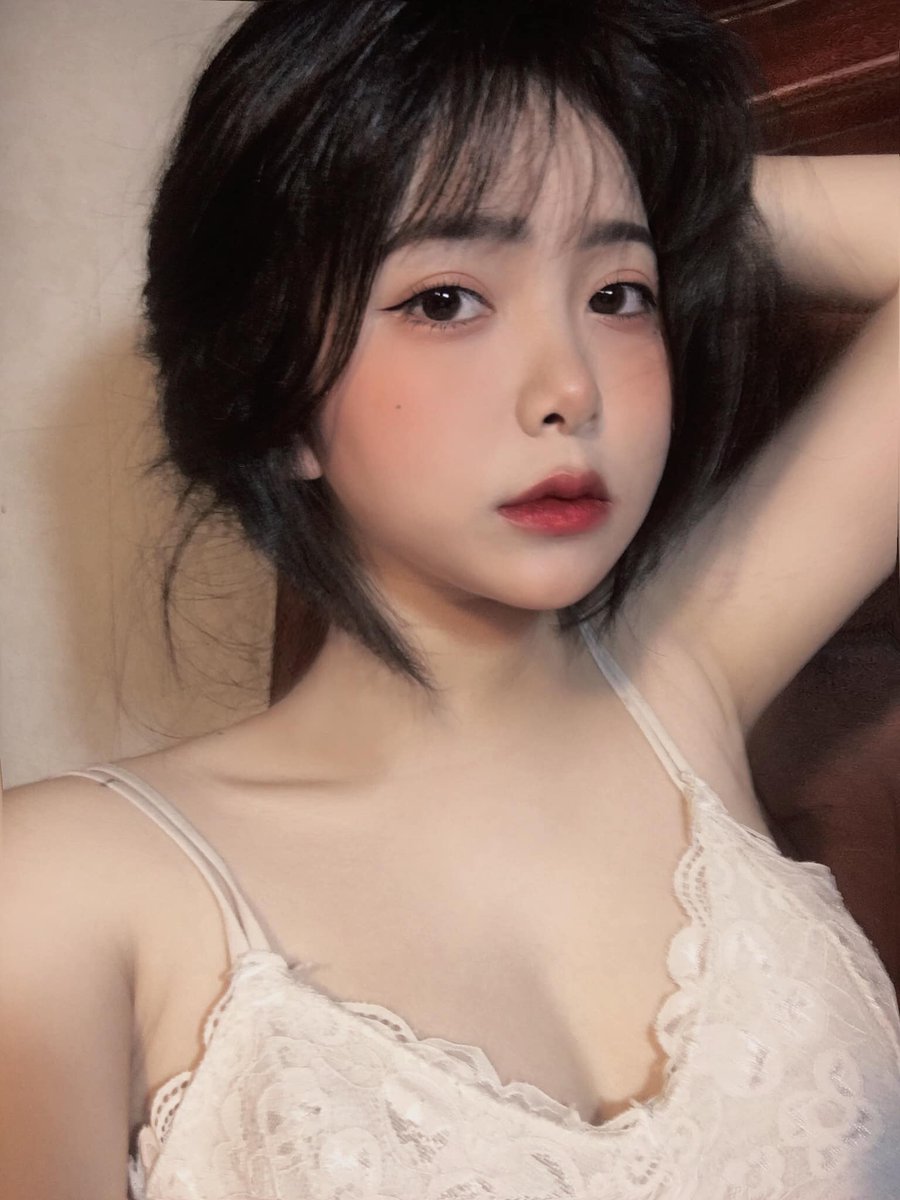 vy333e's tweet photo. Chỉ muốn được nựng con chim to to của anh thôi nò. Rồi thử ngâm xem sao
https://t.co/6gHDS1sRYv https://t.co/cEVTa3H8hI