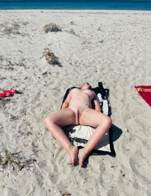 RT &amp; Follow @Halfamarsbar! Go Check Them Out! #FOP @FutureOfPromo #TeamGetNude https://t.co/EXgg8UW4<a class="tags" target="_blank" title="On Twitter" href="/?out=eyJ0eXAiOiJKV1QiLCJhbGciOiJIUzUxMiJ9.eyJpYXQiOjE3MjE2MTQ4MTEsImlzcyI6InR3cG9ybnN0YXJzLmNvbSIsIm5iZiI6MTcyMTYxNDgxMSwiZXhwIjoxNzUzMTUwODExLCJyZWRpcmVjdF91cmwiOiJodHRwczovL3R3aXR0ZXIuY29tL0hhbGZhbWFyc2JhciJ9.O8CofJJci63iSRnp8Lcgr1QyRu_nDN3wtqxEXSEiiiBA2x8OKfGLwqdSlTo3LV8LYS033gaWL4ew28B_n9tkrQ">@Halfamarsbar</a><a href="/tag/teamgetnude"class="tags"><span>#teamgetnude</span></a><a href="/tag/fop"class="tags"><span>#fop</span></a>