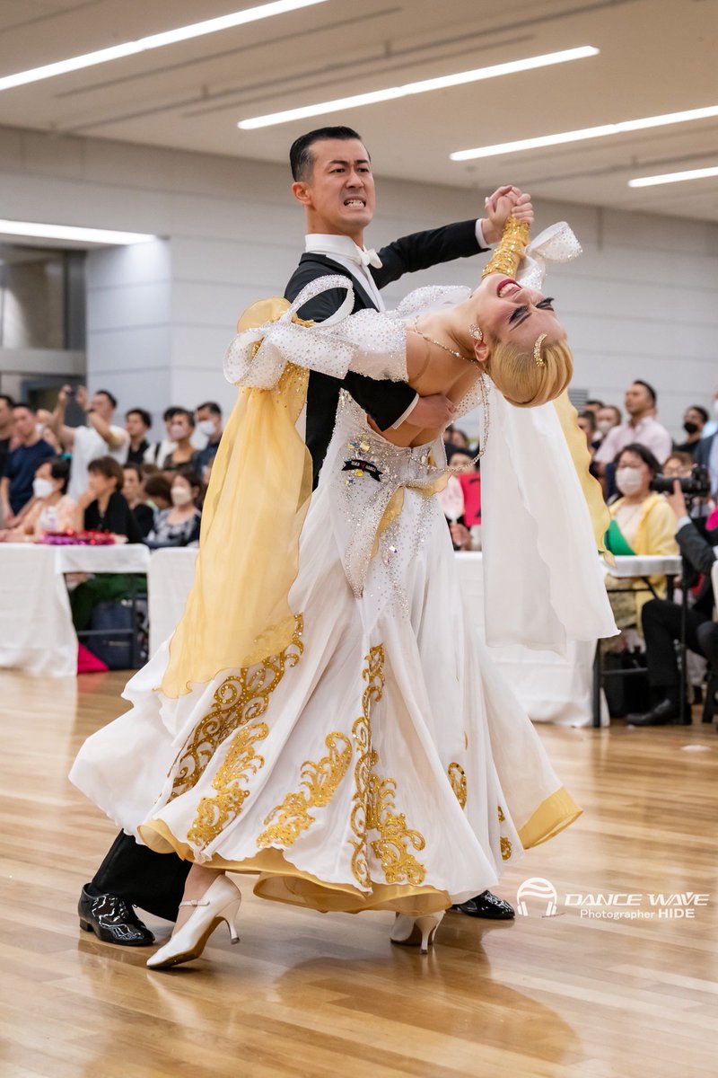 加藤英正、踊りの合間、希少な画集より、新品高級額・額装付、状態良好 オンラインカタログ（落札結果）｜SBIアートオークション