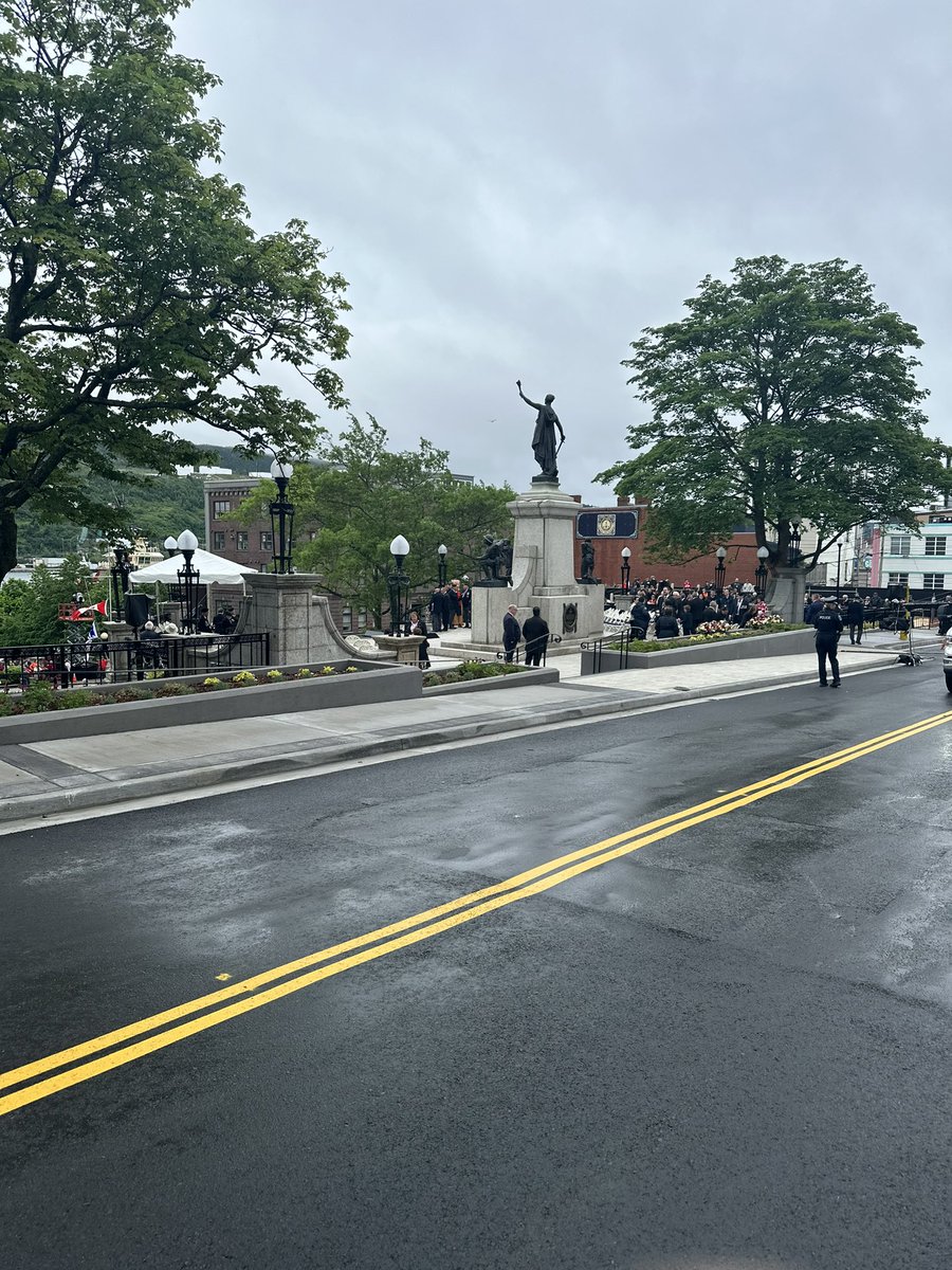 What a historic day for Newfoundland and Labrador. There is already a big crowd here on Duckworth Street for the Interrment of the Unknown Soldier. Remembering all of the fallen who have given their lives for our freedom today.