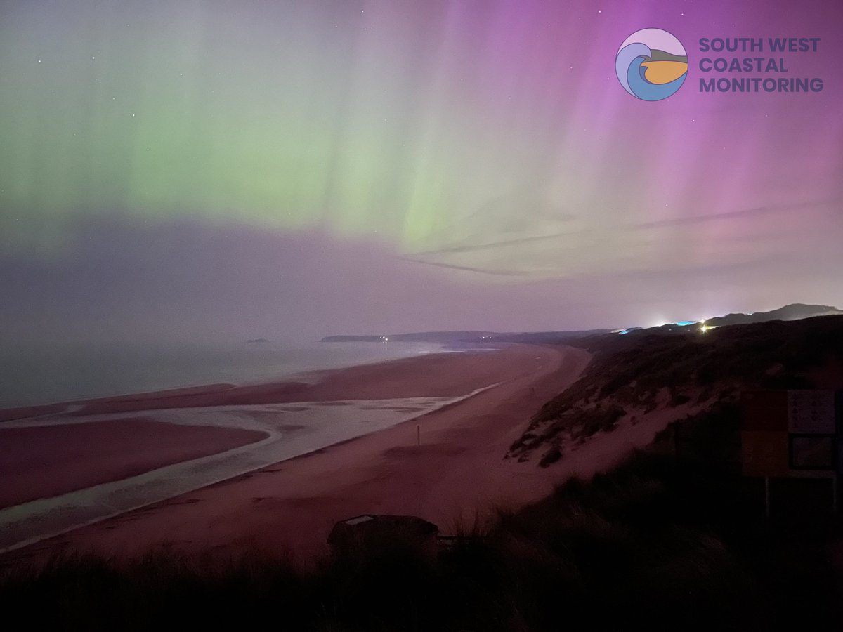 OfficialSWCM's tweet image. This CoastSnap image is yet to be fully QC&apos;d, but we wanted to share 

Mexico Towans 10 May 2024 at 22:53
Thank you to the image submitter who captured the Aurora (Northern Lights) it is amazing
#ScienceInAction #CommunityEngagement  #CoastalLiving
@cornwallcouncil @BBCCornwall